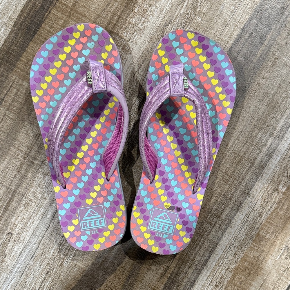 Reef Multicolor Heart Flip Flops with Purple Straps size 2/3